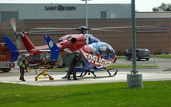 Crash_SR17_Hospital_helicopter