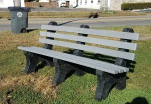 DiscoverPlymouth_grey-bench