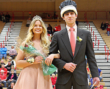 2018 basketball homecoming king & Queen 2018